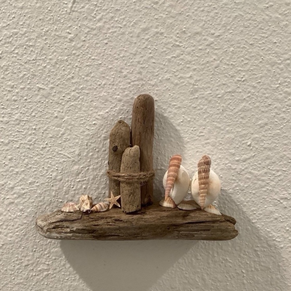 Driftwood Art, Driftwood & Seashell Pelicans, Driftwood & Seashell Coastal Decor